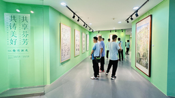 “共享芬芳·共鑄美好”仁美書畫展走進廣西活動在南寧開幕