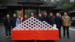 桂林龍勝村民領取旅遊分紅：山水就是我們的寶貝