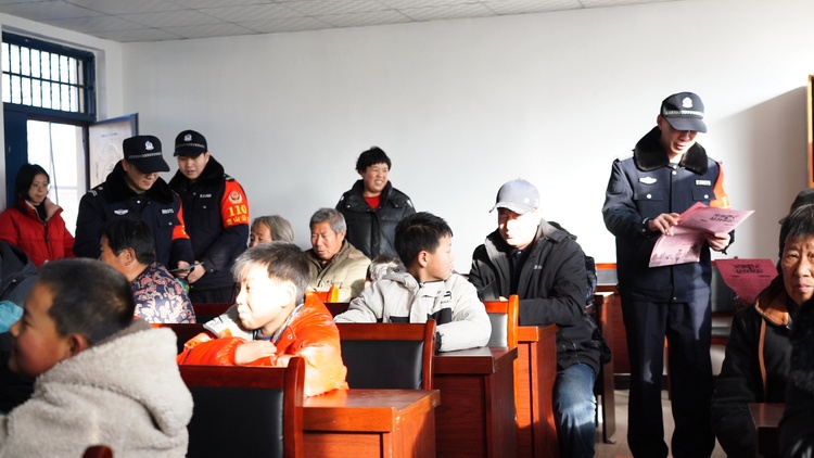 河北遷安：普法宣傳入鄉村 構築安全防火牆