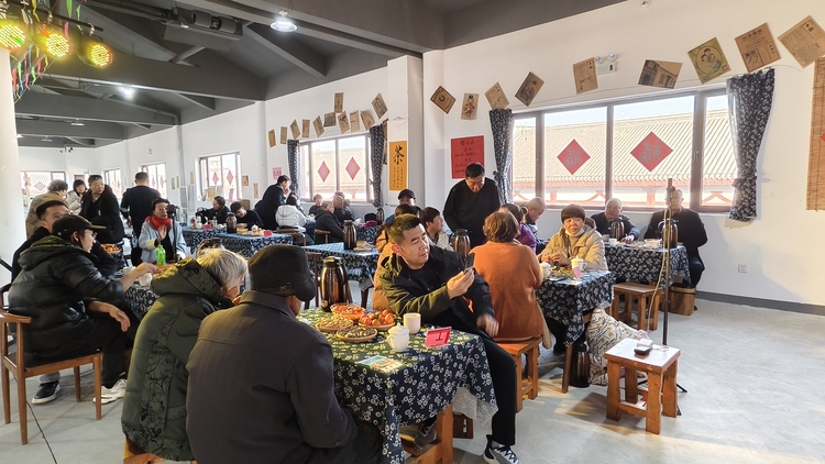 保定市滿城區舉行“‘福’韻滿城 喜迎新春”“福”文化大集