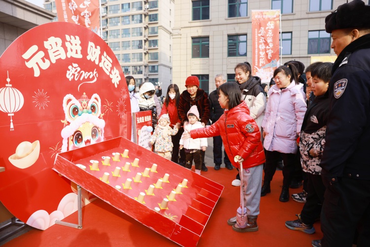 河北遷安：歡樂鬧元宵 愛在鄰裡間
