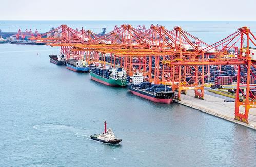 河北港口集團貨物吞吐量三年增長超億噸