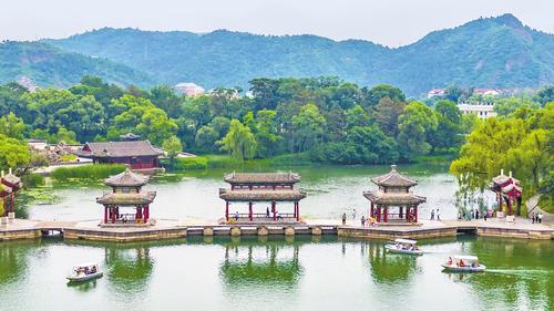 “這麼近，那麼美，週末到河北”何以火爆出圈