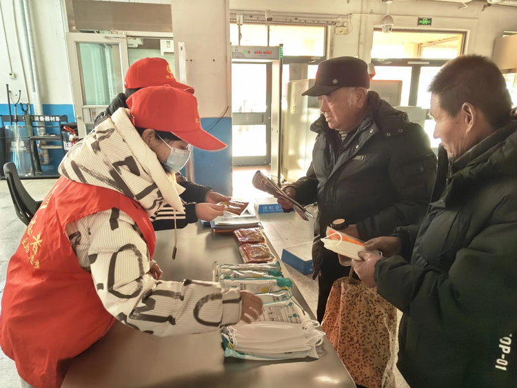 河北東光：溫情暖冬 志願同行