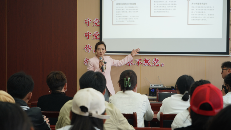 河北曲陽：開辦網絡直播課堂 賦能鄉村産業發展_fororder_河北曲陽：開辦網絡直播課堂 賦能鄉村産業發展2