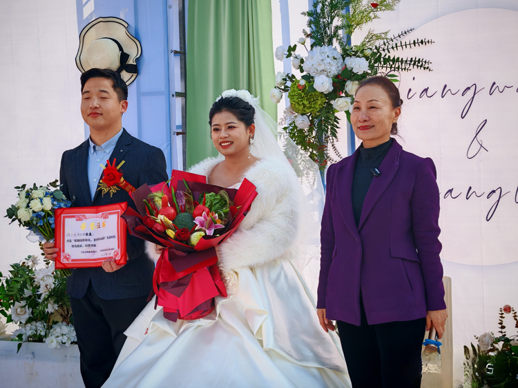 河北青縣：“零彩禮”婚禮引領移風易俗新風尚_fororder_圖片 3
