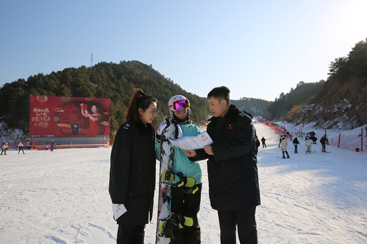 承德市雙灤區：稅惠賦能助燃“冰雪經濟”