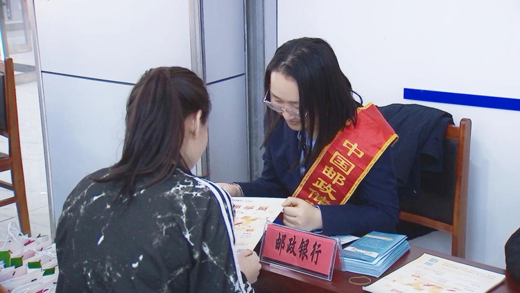 河北青縣：政務服務現場會 為企業群眾排憂解難_fororder_圖片 3