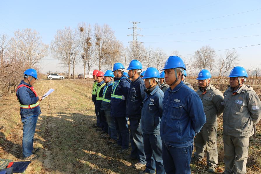 陜西渭南：加裝防墜軌道 築牢安全防線_fororder_image (3)