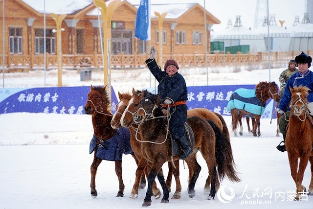 內蒙古呼倫貝爾：穿越大雪原 天天那達慕