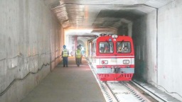 合肥新橋機場S1線“長軌貫通”_fororder_dc0689d7885a4c75a9a1eb10e92f2701.1599x1008.750x2147483647