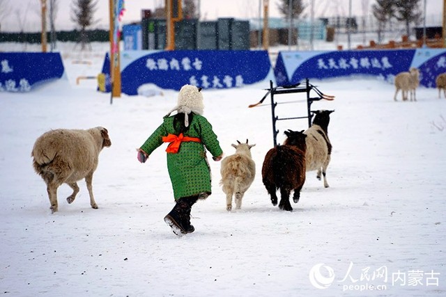 內蒙古呼倫貝爾：穿越大雪原 天天那達慕