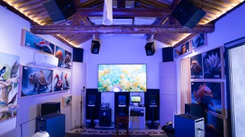 [Demonstration Case] Beijing, China · Digital Protection and Dissemination Project for Intangible Cultural Heritage Vocal Mimicry_fororder_工作室全景聲場.JPG