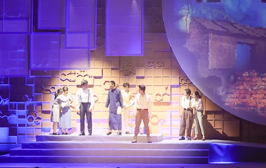 話劇《篳路昭熹》在中國石油大學（北京）首演