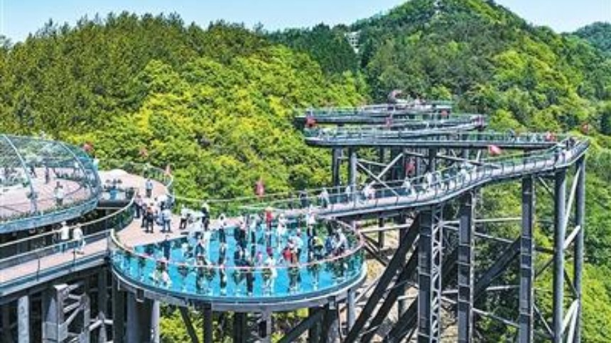 四川宣漢：文旅人氣旺 消費活力足