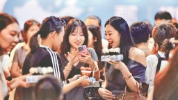 人氣爆棚！共赴“爾濱”咖啡之約_fororder_4d8ac377d2da44939034c53031fe7426.768x510.750x498