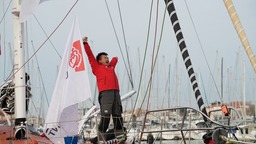 創造歷史！“獨臂船長”徐京坤成為旺代完賽中國第一人