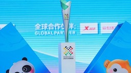 以三星堆青銅大立人像為靈感 成都世運會火炬驚艷亮相