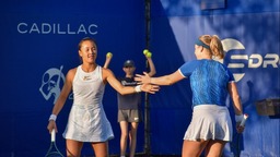 WTA250奧斯汀站袁悅/布林科娃奪得女雙冠軍