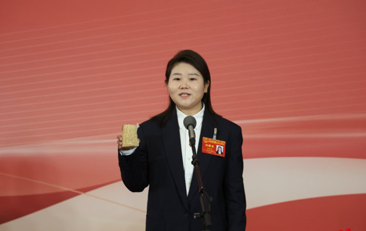 直擊代表通道丨河南省人大代表楊淑娟：在田間地頭做起國際貿易