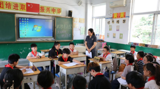 河南省武陟縣人民法院：法潤童心護成長 溫情普法慶“六一”
