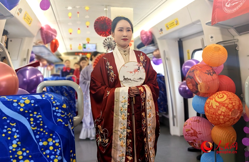 “雙城記”到“同城夢” 鄭開城際鐵路全線貫通運營