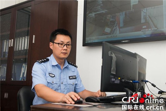 已過審【山城故事】重慶渝中社區民警馬永鵬：做群眾的貼心人
