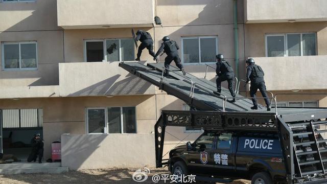 北京開展處置多點連環恐怖襲擊實戰演練