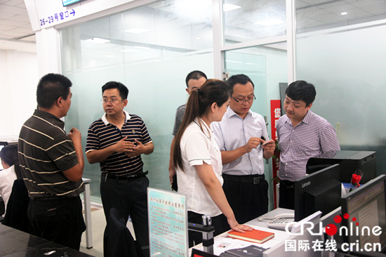 聊城人社局到濱州市考察學習社保卡管理工作_fororder_學習考察