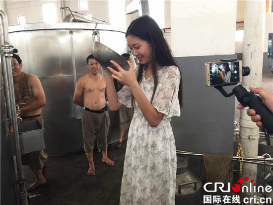 已過審【CRI專稿 列表】江小白走進年輕人的心 還要讓中國高粱酒國際化