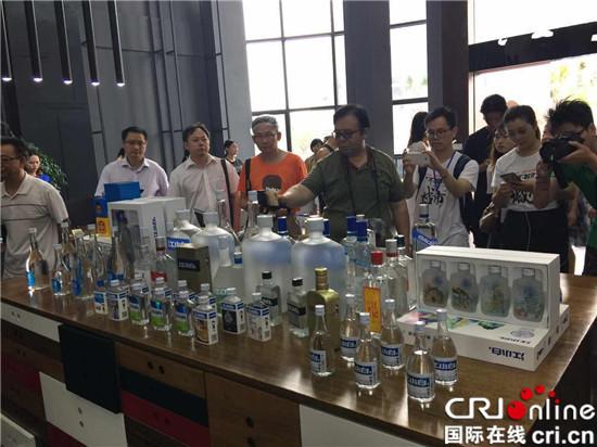 已過審【CRI專稿 列表】江小白走進年輕人的心 還要讓中國高粱酒國際化