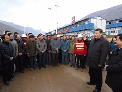 大災面前：運籌帷幄自從容，人民疾苦挂心間