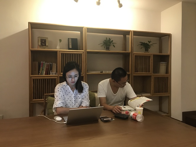 前來聽講座的網友在認真做筆記_fororder_微信圖片_20170818145733