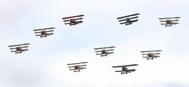 新西蘭航空展老式戰機意外墜毀