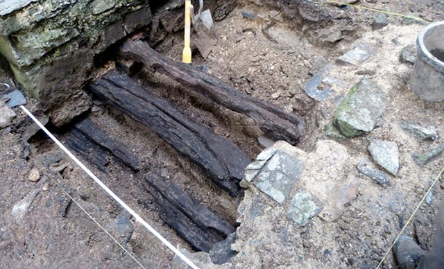 蘇格蘭800年古堡將變豪華酒店 改造中發現500年密室
