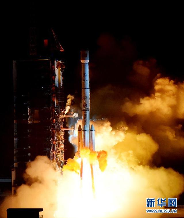“中星2C”衛星發射升空 順利進入預定軌道