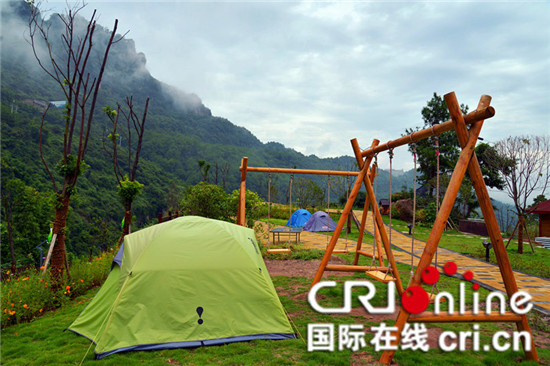 已過審【行遊巴渝標題摘要】國慶黃金周：綦江古劍山帳篷營地正式對外迎客