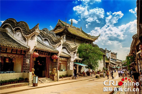 已過審【CRI專稿  圖文】“成都約會重慶”13日啟動 國慶遊玩去成都
