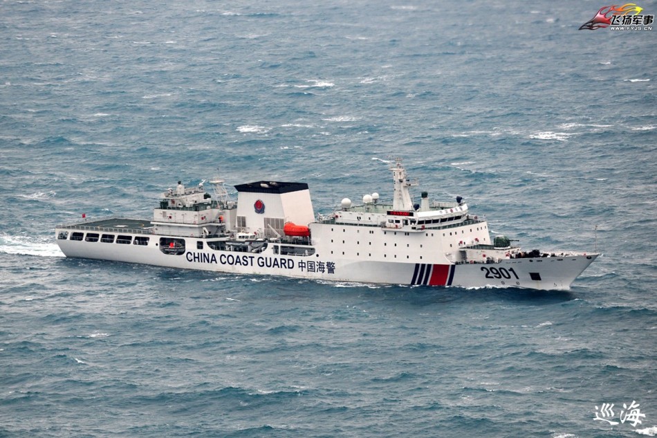 國産萬噸海警船配備艦炮巡航