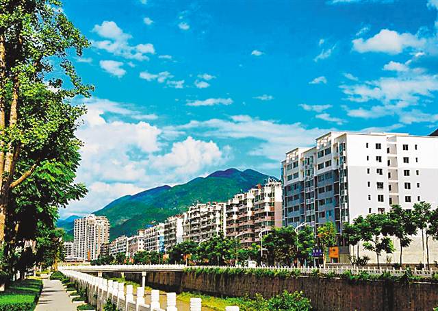 【區縣聯動】【巫溪】巫溪發揚工匠精神 將“乾淨”雕琢成巫溪新名片【區縣聯動　二級介面】工匠精神將“乾淨”雕琢成巫溪新名片