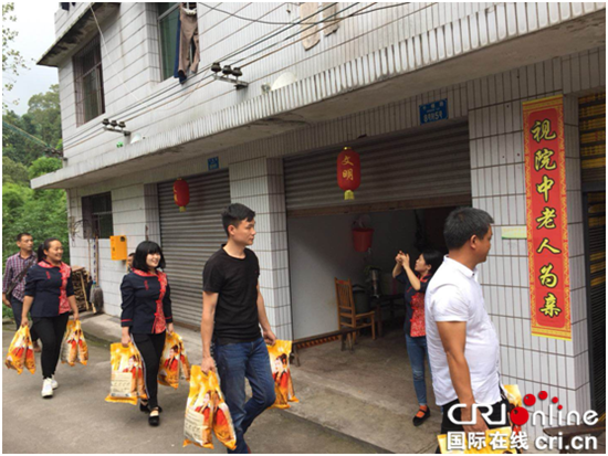 已過審【社會民生 列表】南川區慈善會到太平場鎮敬老院慰問老人