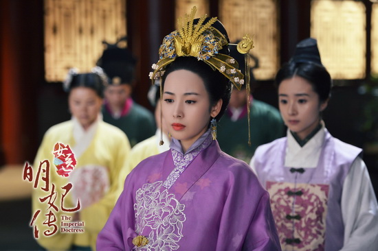 李呈媛《女醫明妃傳》演皇后 頭飾服飾重40斤