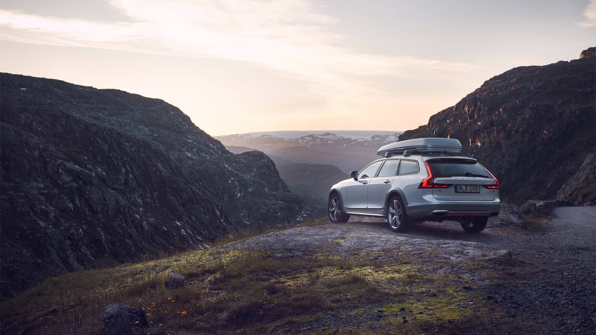 圖片默認標題_fororder_v90-cross-country-volvo-ocean-race (4)