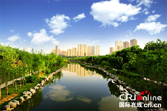 【CRI中外記者浐灞行專題  全球聚焦 顯示圖在稿件最下方】CRI中外記者看陜西：西安浐灞生態區打造環境治理新奇跡