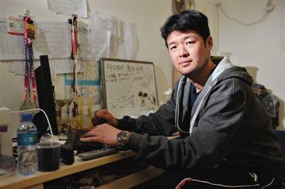 北京男排主帥李牧假期當宅男 休假邊看娃邊療傷