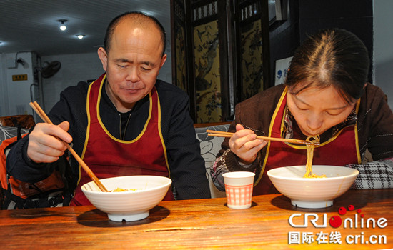 已過審【CRI專稿 圖文】"紅小子"美食培訓:近十萬人成就創業夢想