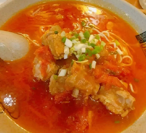 【環保視點專題　綠色美食　圖文摘要】一家要憑身份證才能預定包房的麵館