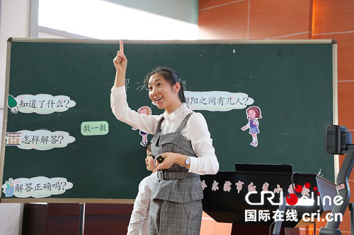供稿已過【本網原創】寶劍鋒從磨礪出 “百花”課中展風姿 供稿已過【本網原創】寶劍鋒從磨礪出 “百花”課中展風姿