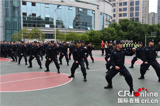 已過審【法制安全】長壽區公安局舉辦第三屆警體運動會