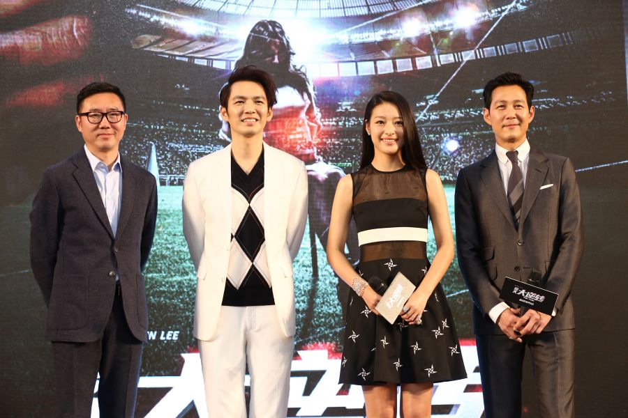 《驚天大逆轉》定檔7.15  鐘漢良李政宰“爭”男神